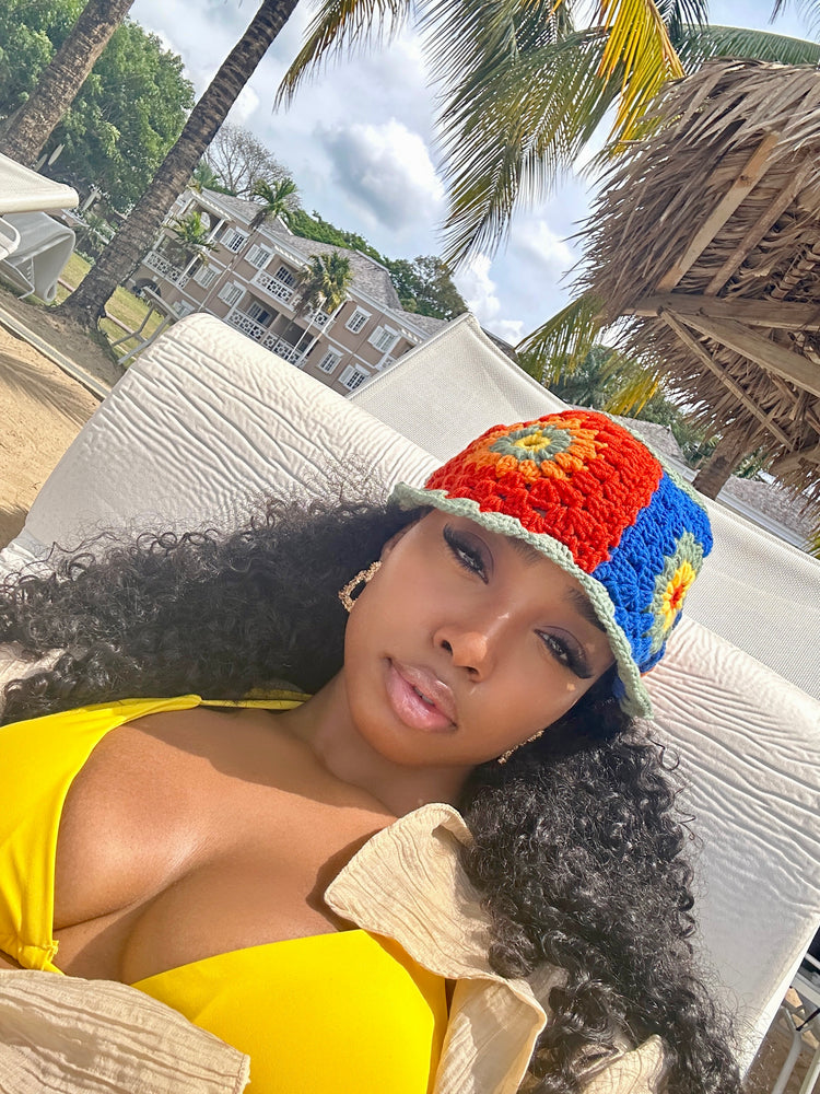 FRONTAL WIGS ( 3 BUNDLES + 1 FRONTALS)
